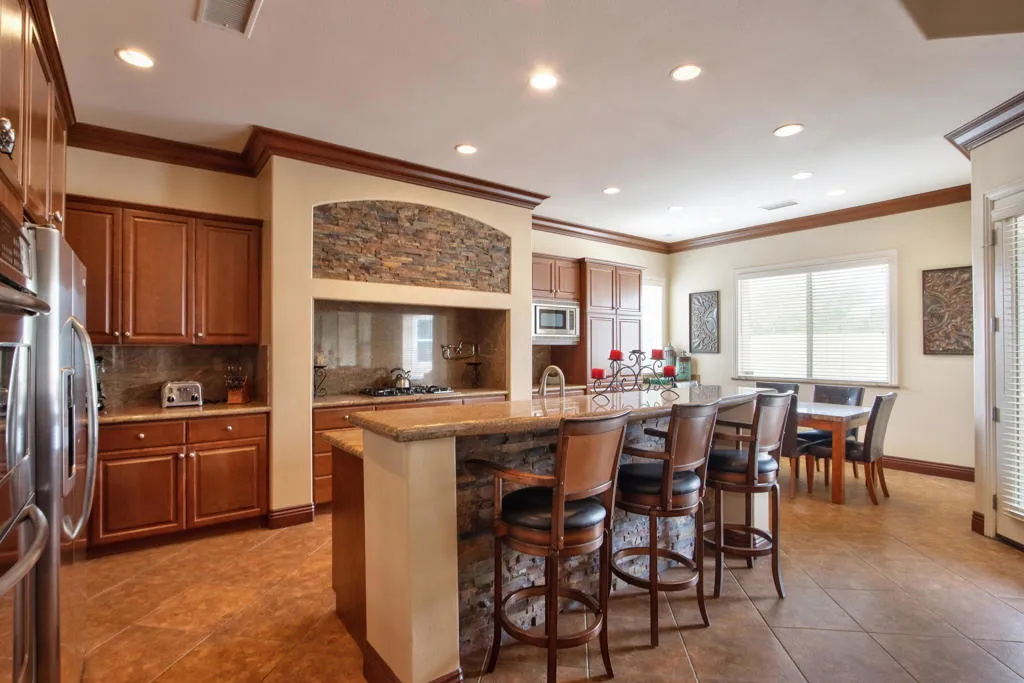 153 Merano Way, Palm Desert, California 92211 home-pic-15